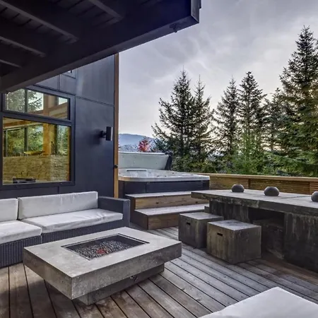 Semesterbostad Gomperzweg Ferienhaus Superb-holiday-house Sankt Anton am Arlberg